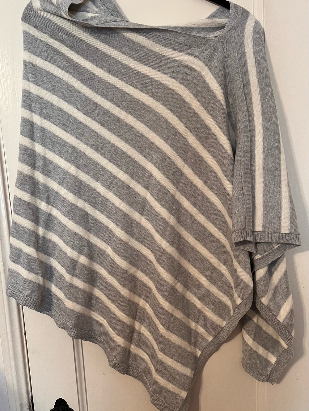 Talbots Striped Knit Poncho Sweater Gray White Size M/L Metallic Accent Asymmetr